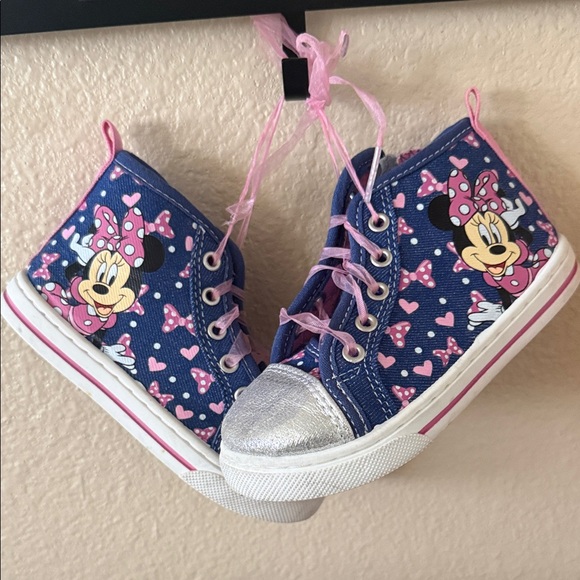 Disney Minnie Mouse Kids Sneakers - Blue and Pink - Picture 2 of 5